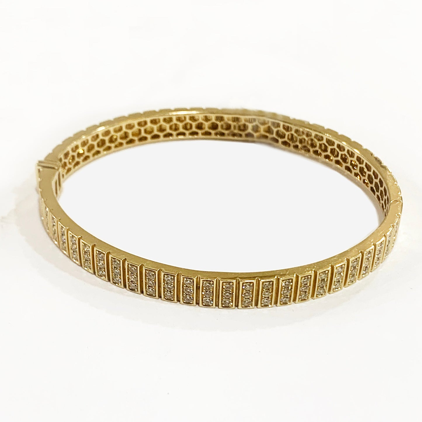 14k Yellow Gold White Diamond Bangle
