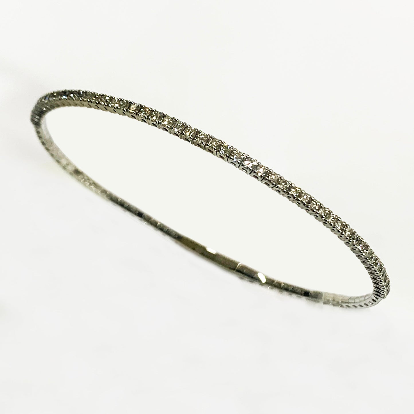 14k White Gold Diamond Flex Bangle