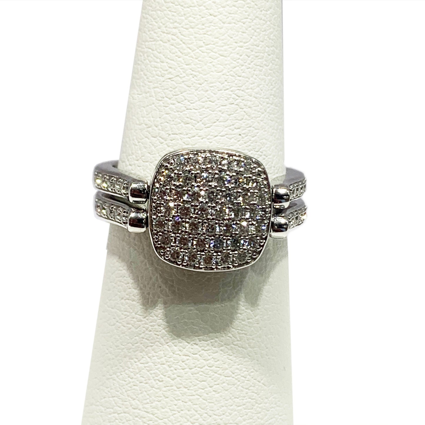 14k White Gold Blue/White Diamond Flip Ring