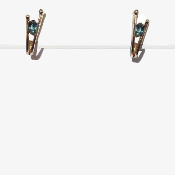 14k Yellow Gold Alexandrite Earring