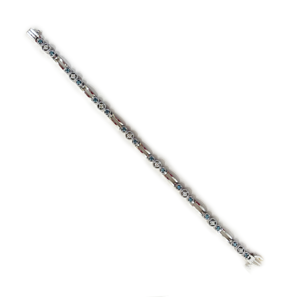 14k White Gold Blue Diamond Bracelet
