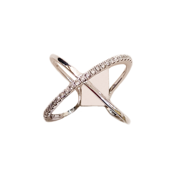 14k White Gold Diamond Ring