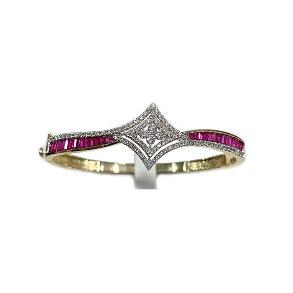 14k Yellow Gold Ruby Bangle
