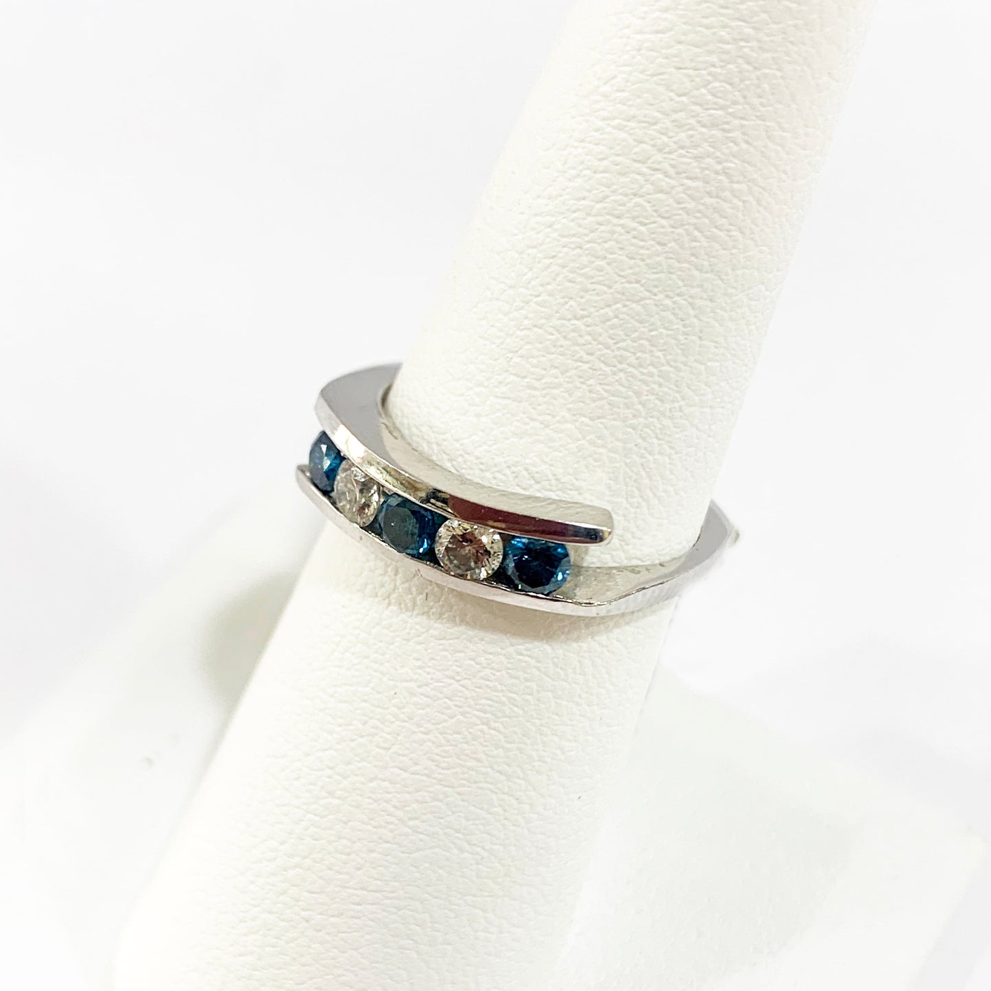 14k White Gold Blue Diamond Ring