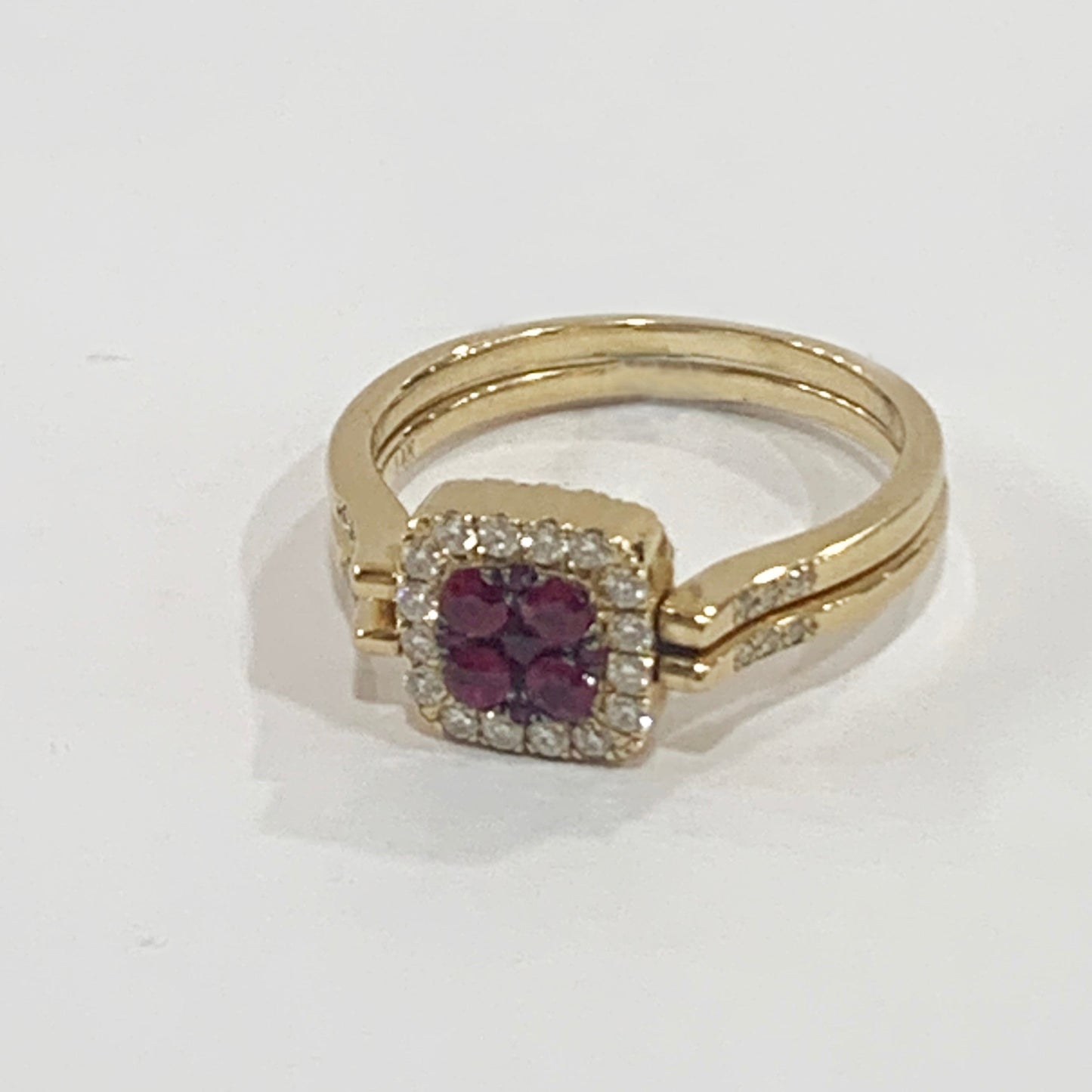 14k Yellow Gold Ruby Diamond Flip Ring