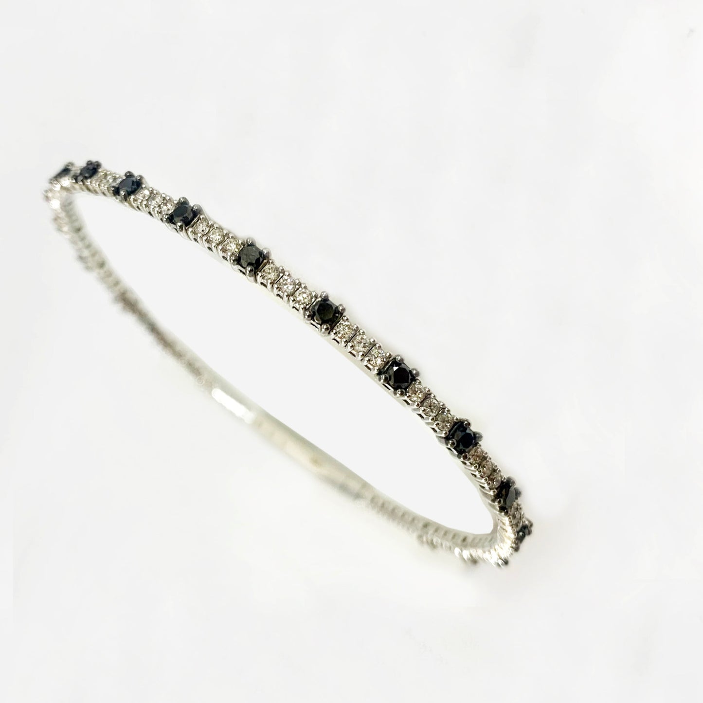 14k White Gold Black Diamond Flex Bangle
