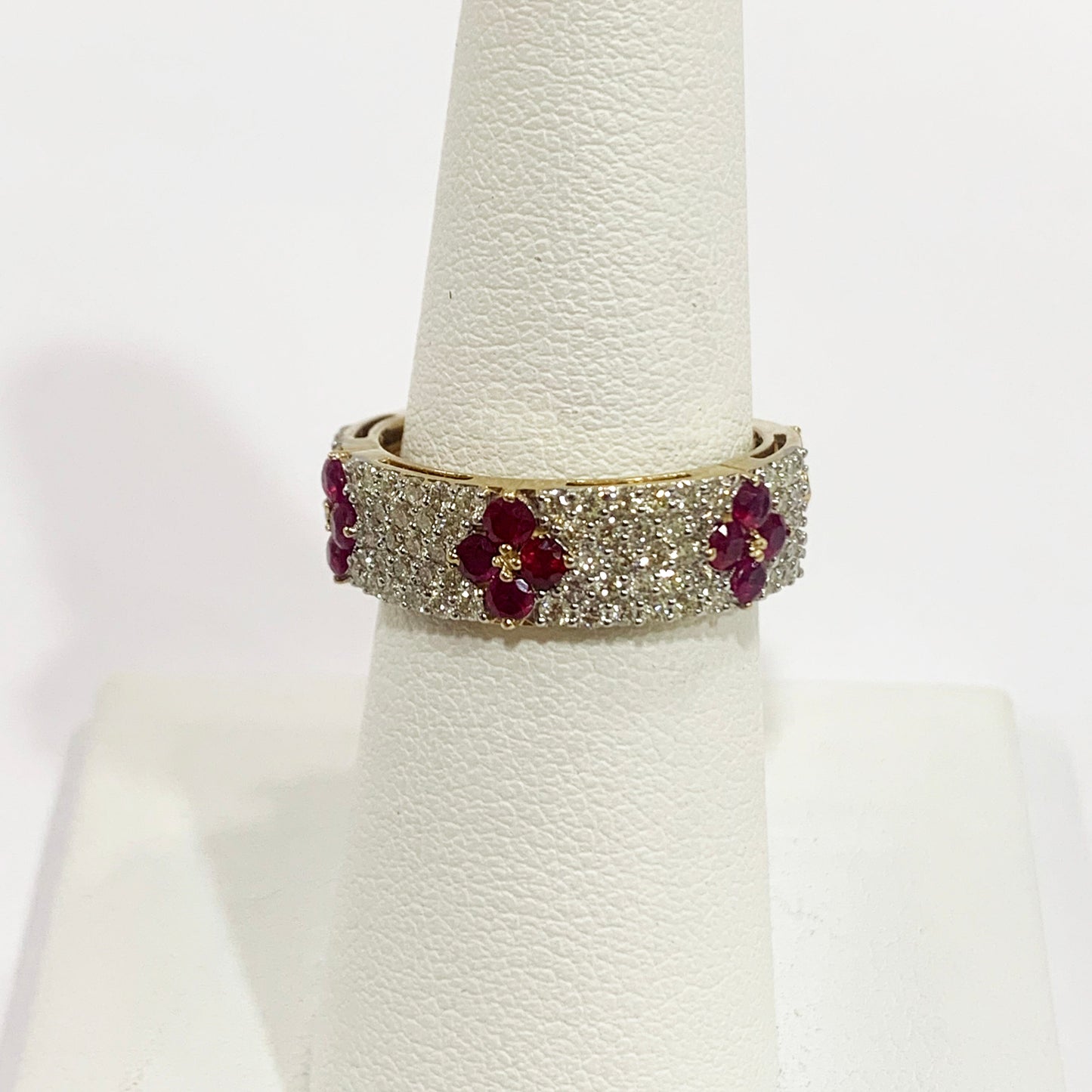 14k Yellow Gold Ruby Diamond Ring