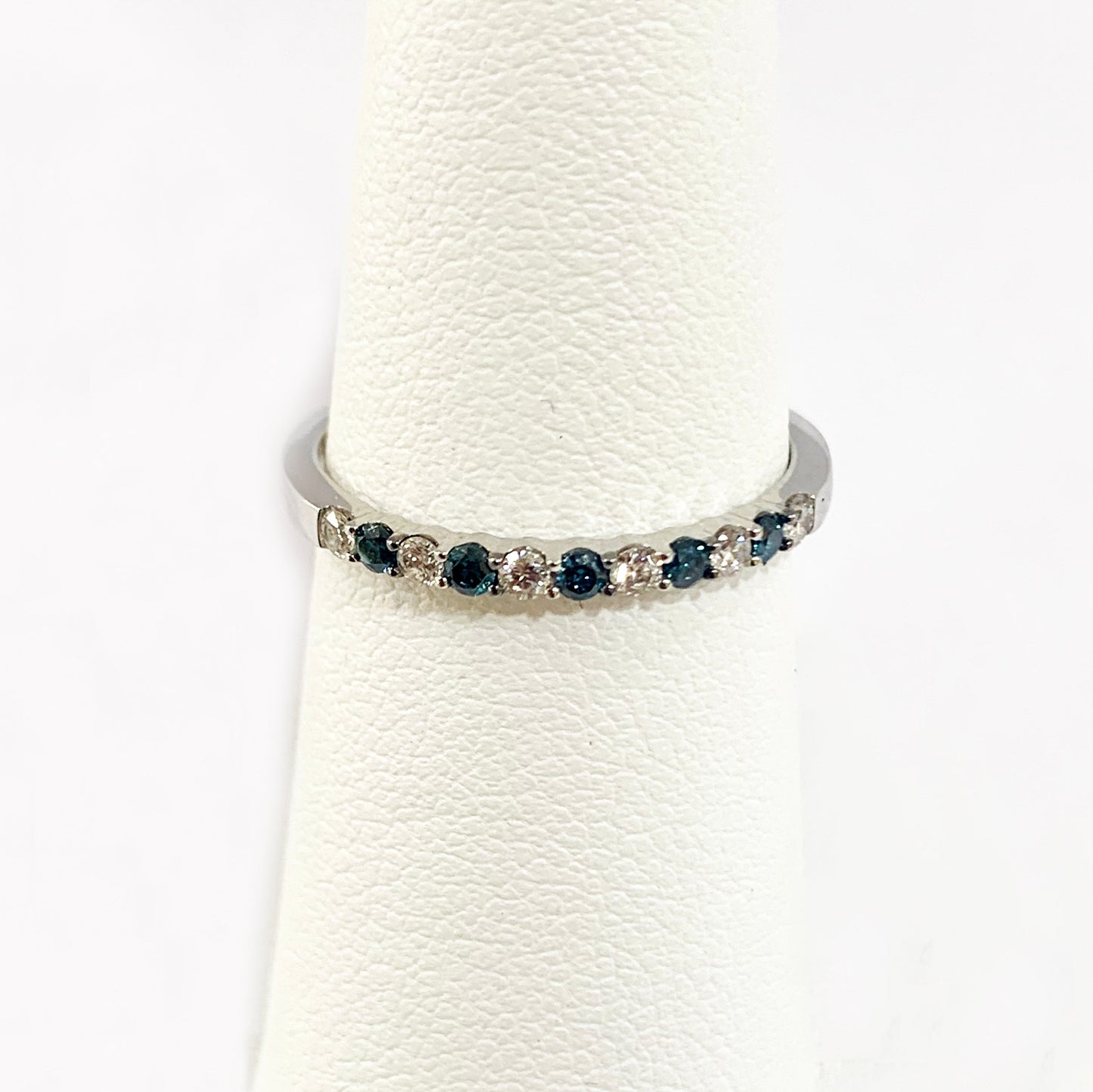 14k White Gold Blue Diamond Ring