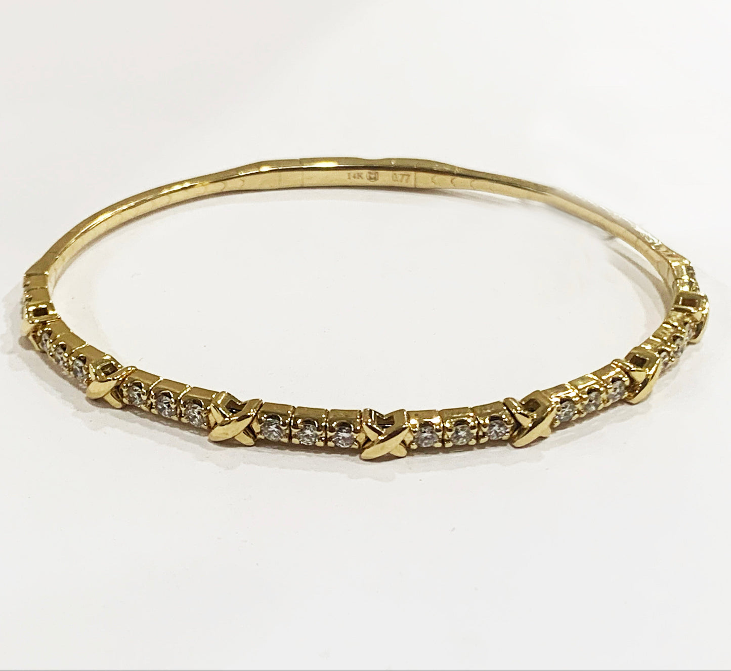 14k Yellow Gold White Diamond Bangle