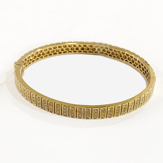 14k Yellow Gold White Diamond Bangle
