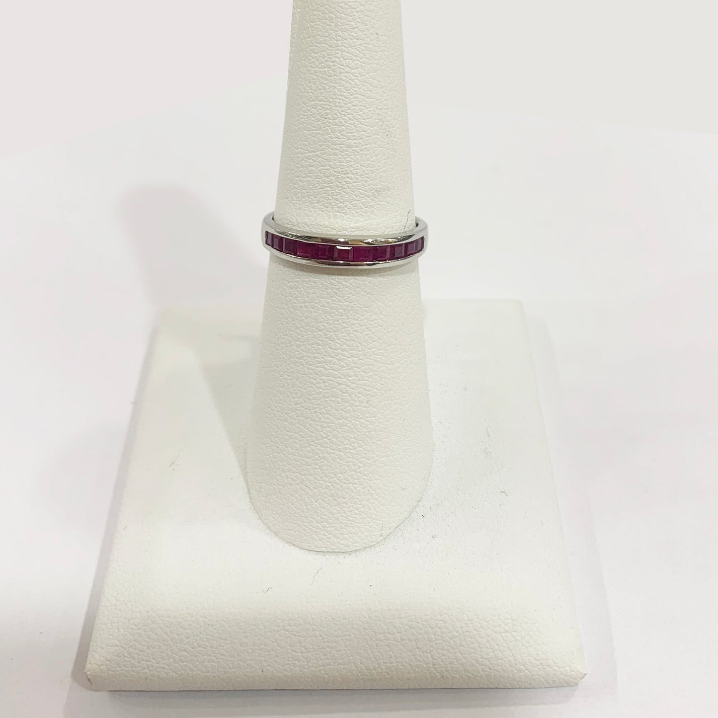 14k White Gold Ruby Diamond Ring