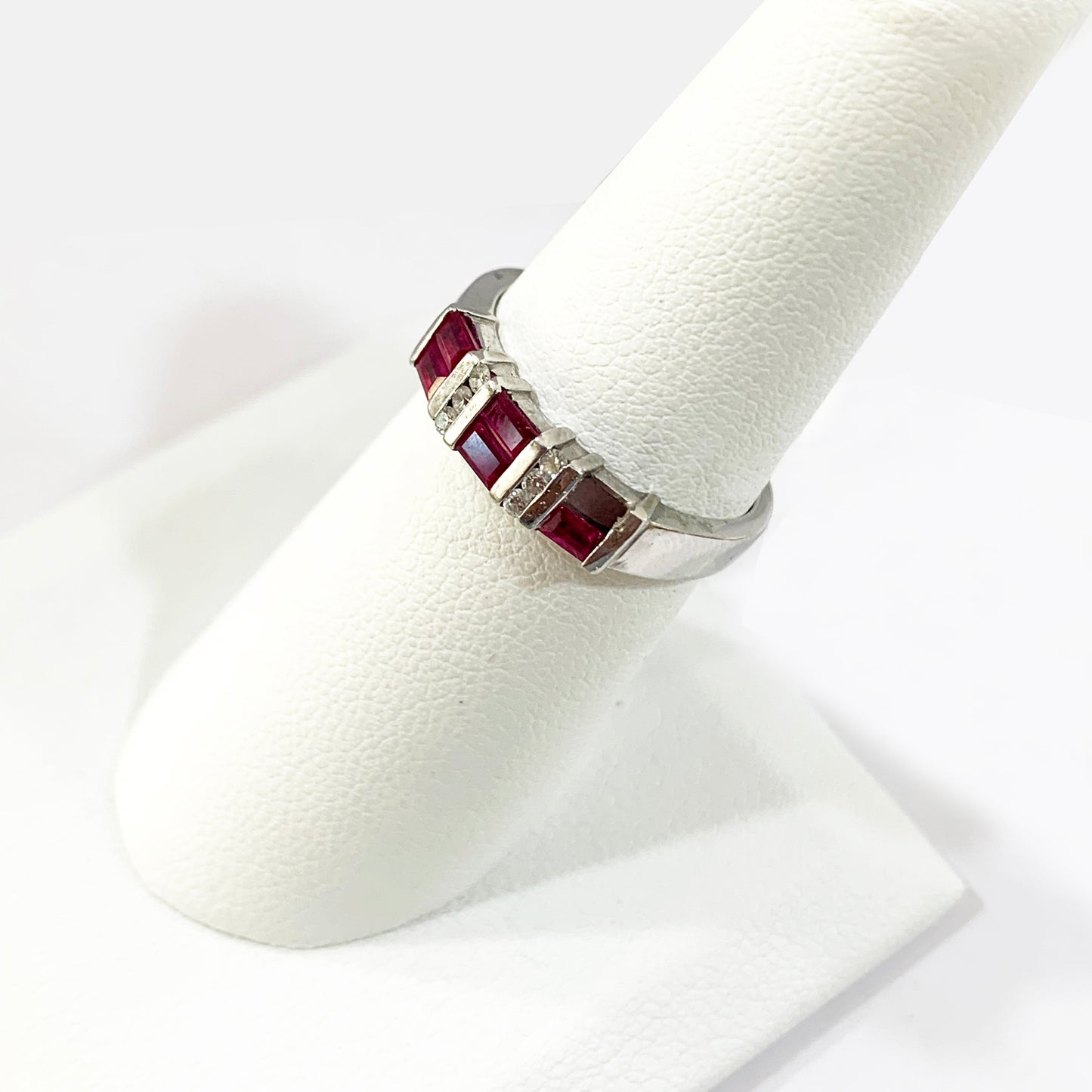 14k White Gold Ruby Diamond Ring