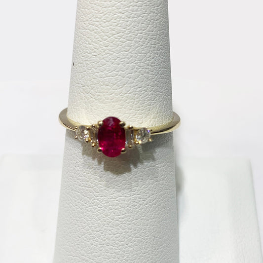 14k Yellow Gold Ruby Diamond Ring