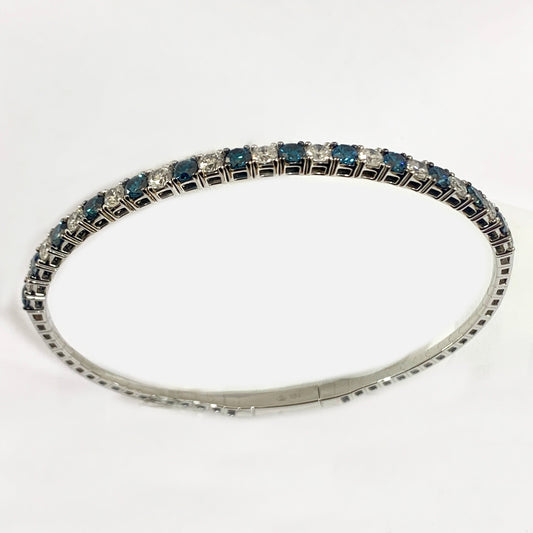 14k White Gold Blue Diamond Bangle