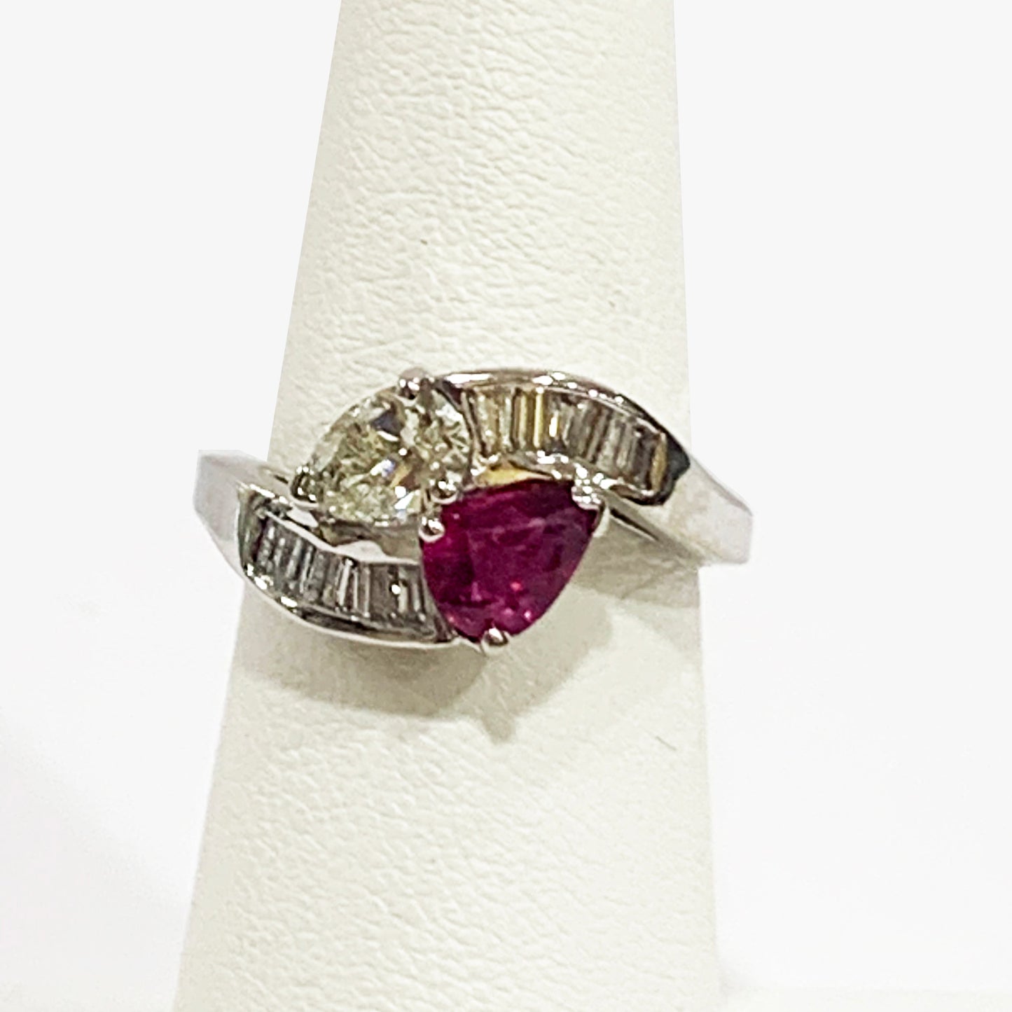 14k White Gold Ruby Diamond Ring