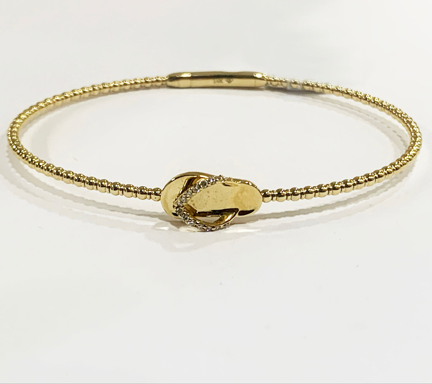 14k Yellow Gold Flip-Flop Diamond Flex Bangle