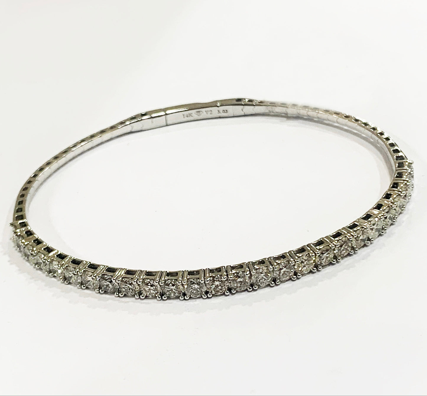 14k White Gold Diamond Flex Bangle