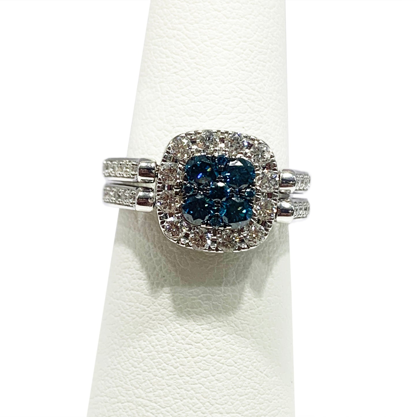 14k White Gold Blue/White Diamond Flip Ring