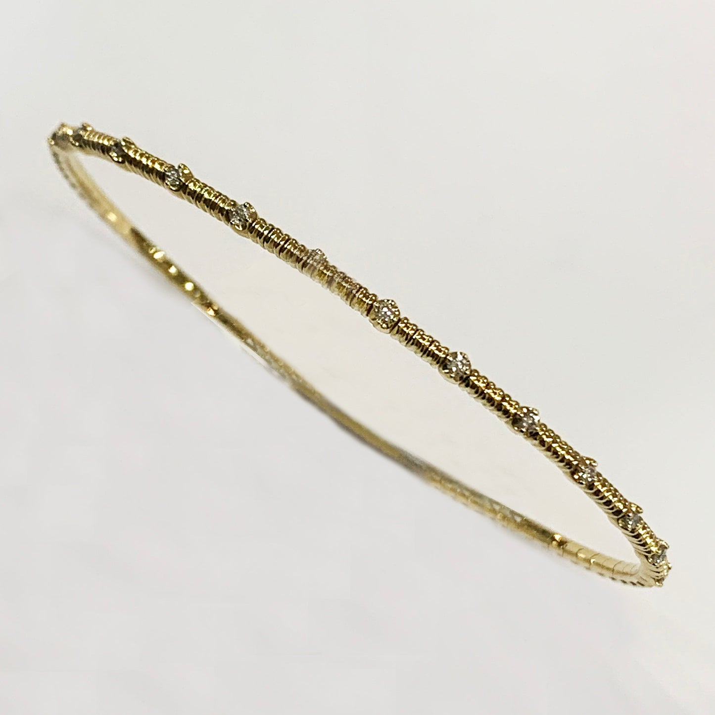 14k Yellow Gold Diamond Flex Bangle