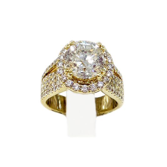14k Yellow Gold Diamond Ring