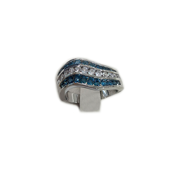 14k White Gold Blue Diamond Ring