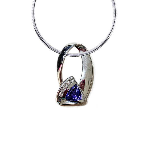 14k White Gold Tanzanite Pendant