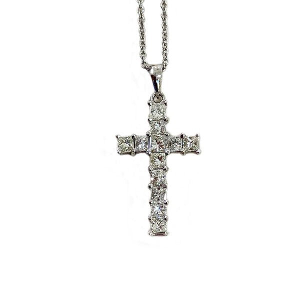 18k White Gold Diamond Pendant