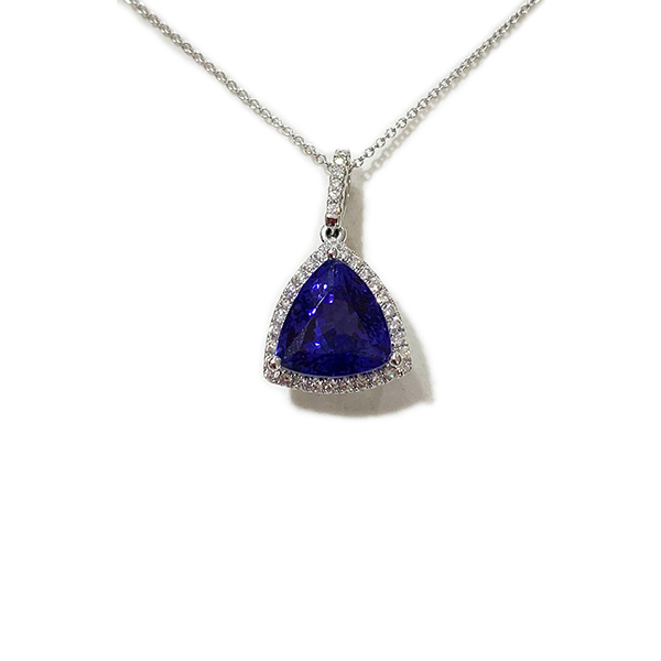 18k White Gold Tanzanite Pendant