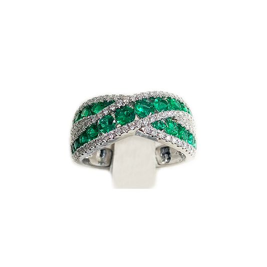 14k White Gold Emerald Ring